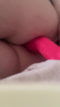 Anal Ponk Giant Dildo Masturbating Intersexual Skank