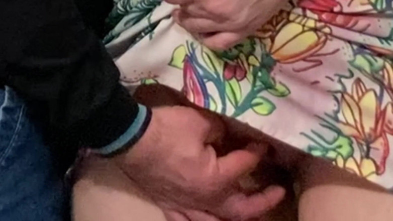 Niki studio: Fantasie in der U-Bahn! Mädchen bekommt ihre muschi von fremden...