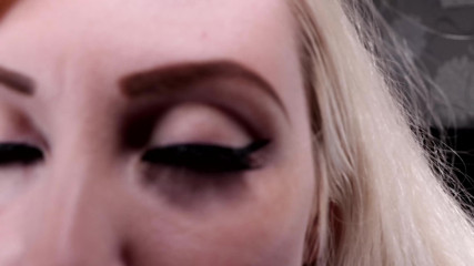 BellaBates: Jimmy v mé ložnici GFE POV virtuální sex creampie