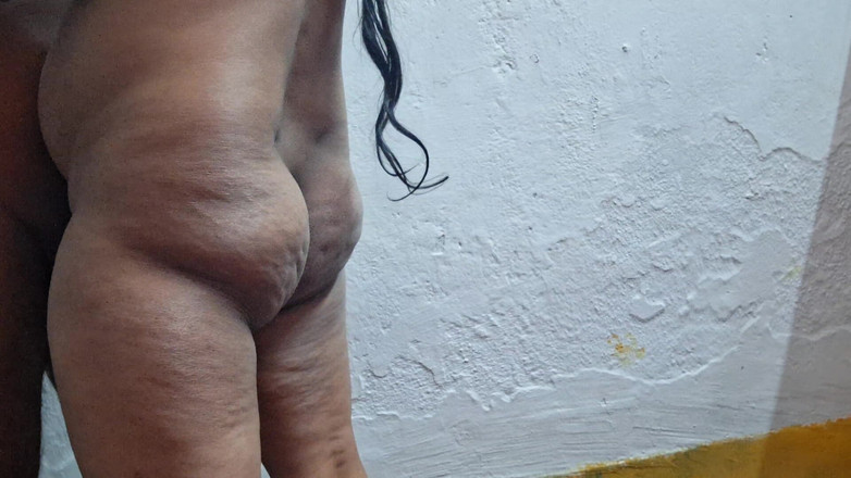 Busty Banuu: Người giúp việc vú to thổi kèn