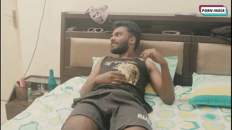 Porn India Studio: 하드코어하게 따먹히는 핫한 하녀