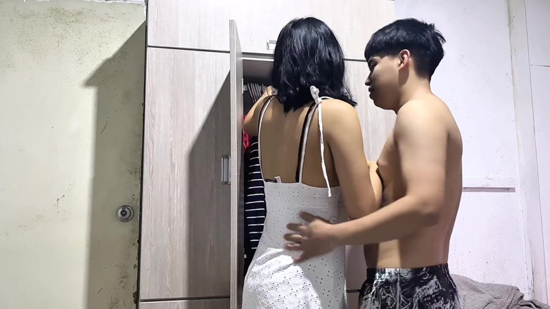 Natasha Caseros: Mi erstes selbstgedrehtes porno-video, das zum ersten mal meiner stiefschwester -...