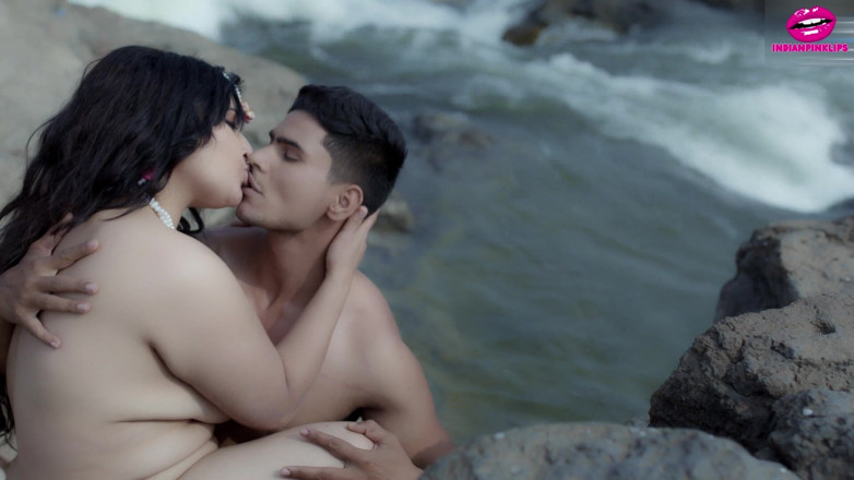 Indianpinklips: Husbund xem vợ đụ người lạ làm tình mạnh bạo