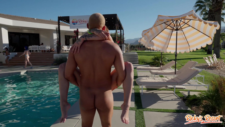 Ricky's Resort: Adria-rae-Episode