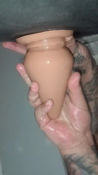 Monster Plug Close up и Gape
