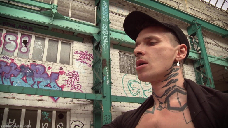 Kinky Twink: Genç taggers götten sikiliyor