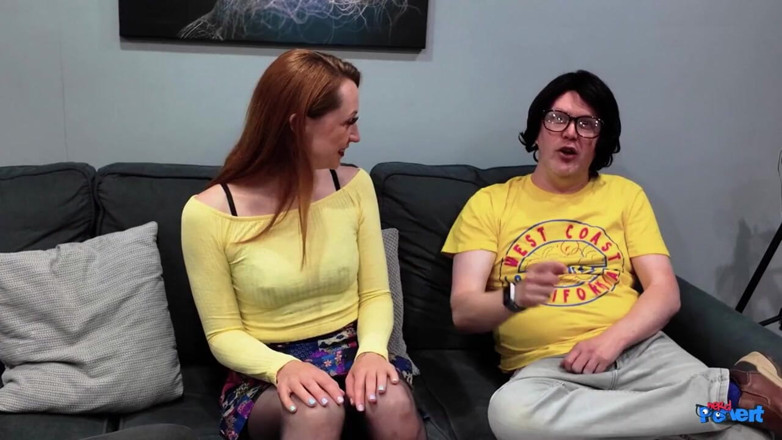 Nerd Pervert: Lily Kink - kutas wysysający czerwoną głowę