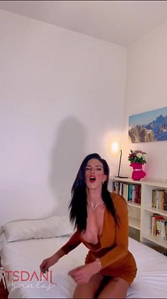 Daniela Santos Makes a Sensual Video and Enjoys Italy a Lot.
