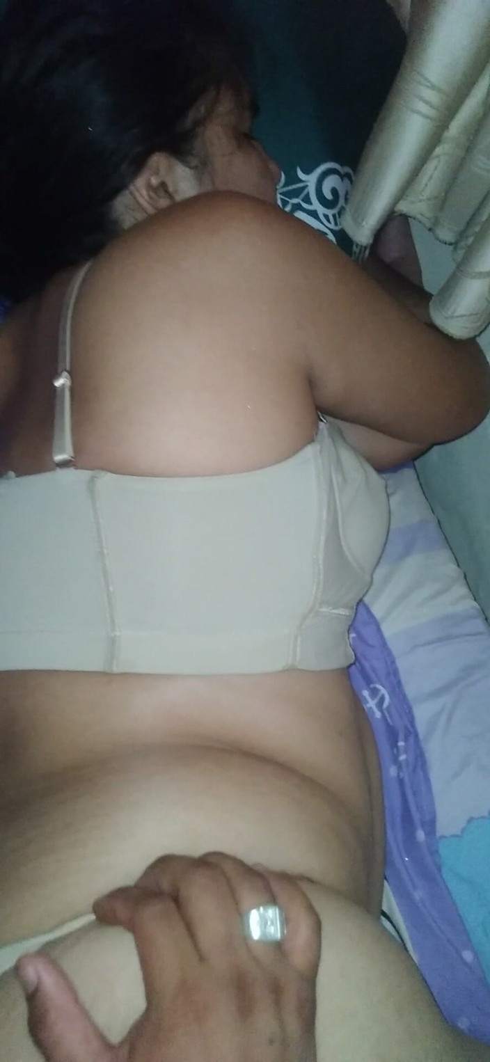 Eatrella j: 義理のいとことこっそりセックス