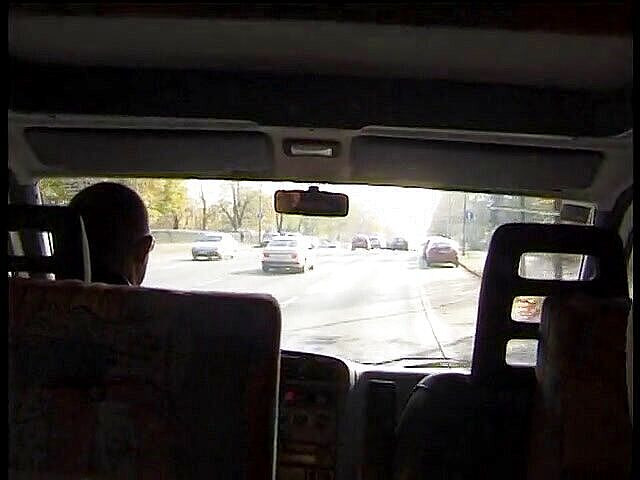 Lucky Cooch: Vyzvednutí brunetky, aby ji ošukal v karavanu