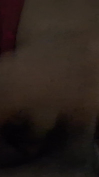 Une bhabhi indienne me suce la bite très confortablement. E-4