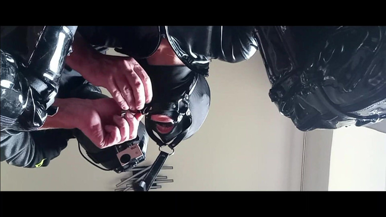 LauraOnHeels: Милфа подборка минетов с литрами слюны и спермы