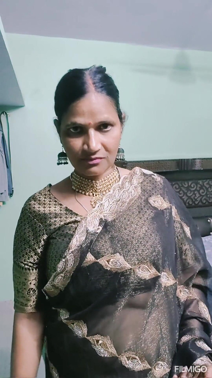 Lustykajolbhabhi: Malam atau malam pernikahan Karwa Chauth