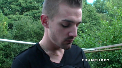 Gaybareback: Francouzští chlapci šukají bez sedla při exhib v parku