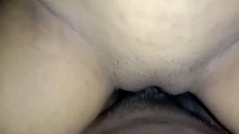 Boneshaker: Aku ngentot memek sempit mantan pacarku yang sempit