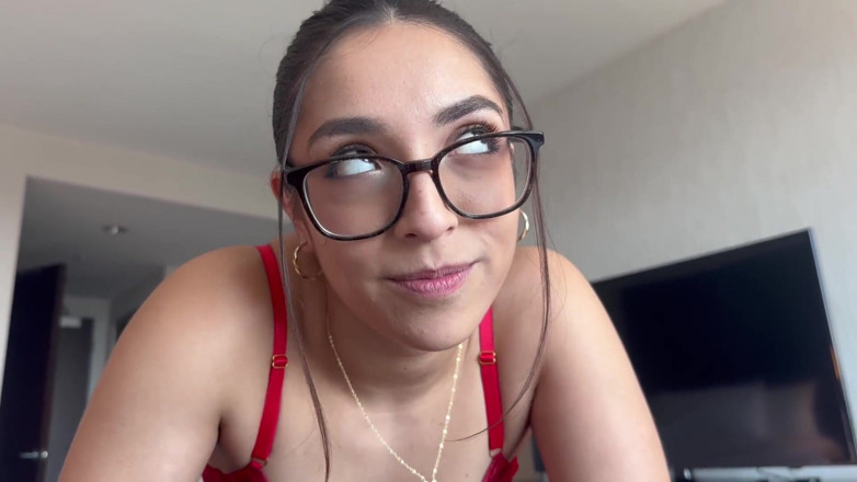 Sensual productions: Mükemmel küçük vixen sikişiyor ve dölleniyor