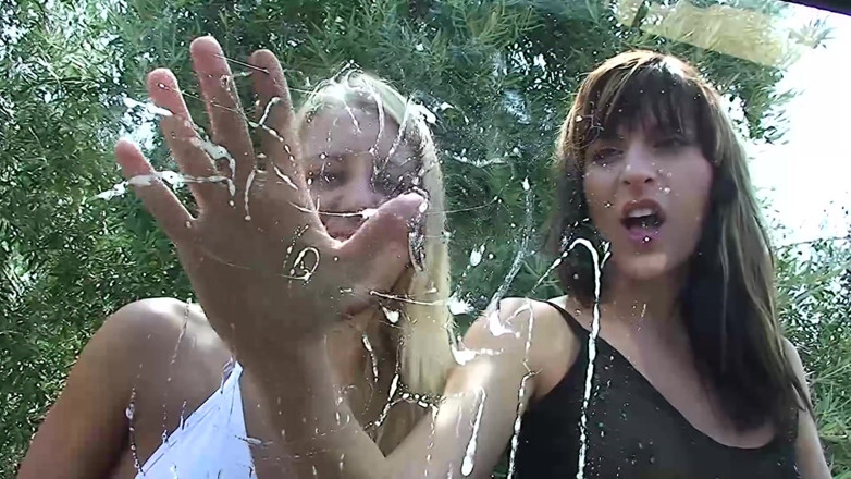 Lesbian Stories: Lezbiyen gençler genişliyor ve amcıkları