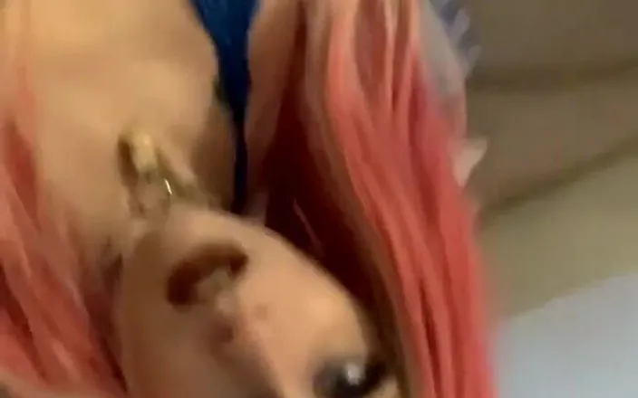 EmoDream1998: Will Post a Fuck Video Soon if More People Subscribe