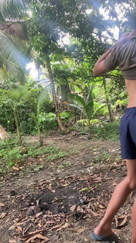 Junger Pinoy-twink Wichst Im Freien