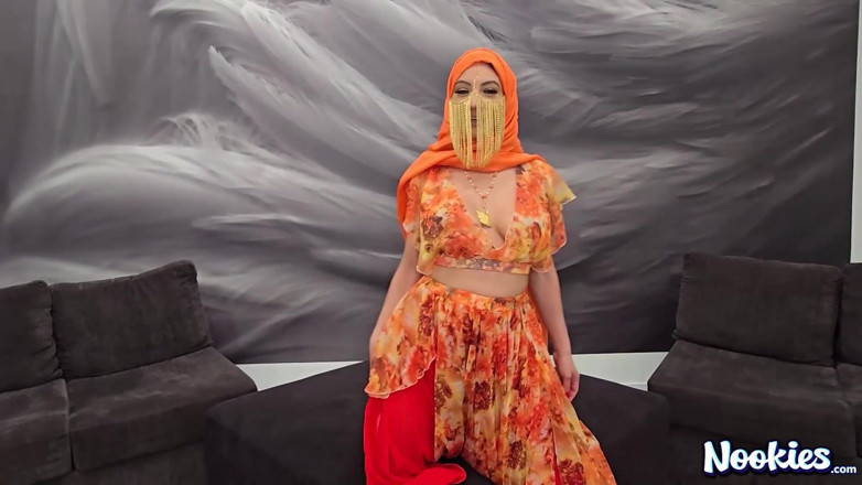 Nookies: The bewitching belly-dancer