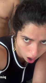 La Vecina Religiosa Quiere Darme Su Culo En Nombre De Dios