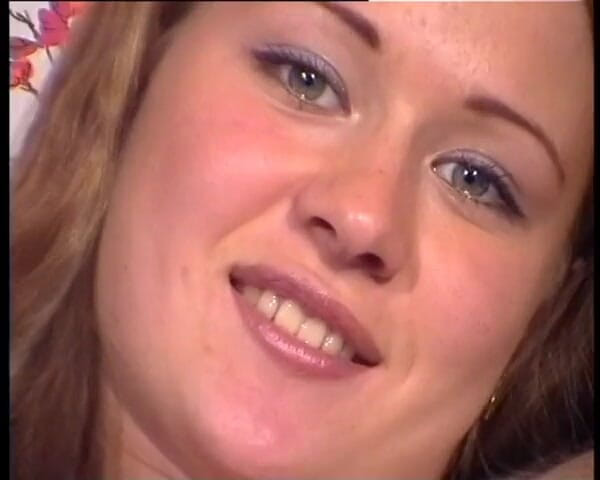 YOUR FIRST PORN: Katja Will Penis Von Dennis - Katja Chce Penisa Dennisa