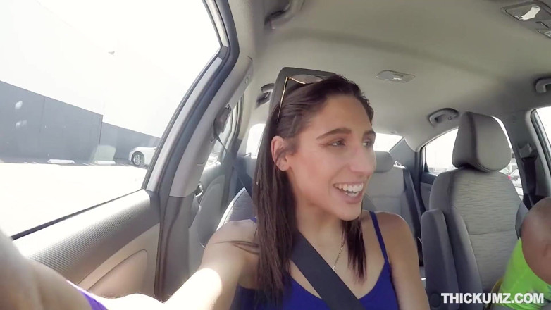 Team Skeet: Thickumz - lagabhag pakri gee! Abella Danger ke saath gand chudaee
