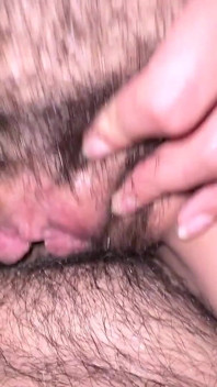 Dulce Se Pone Jabonosa Y Cachonda En La Ducha, Seduce a Su Hombre Y Le Ruega Por Un Anal Profundo