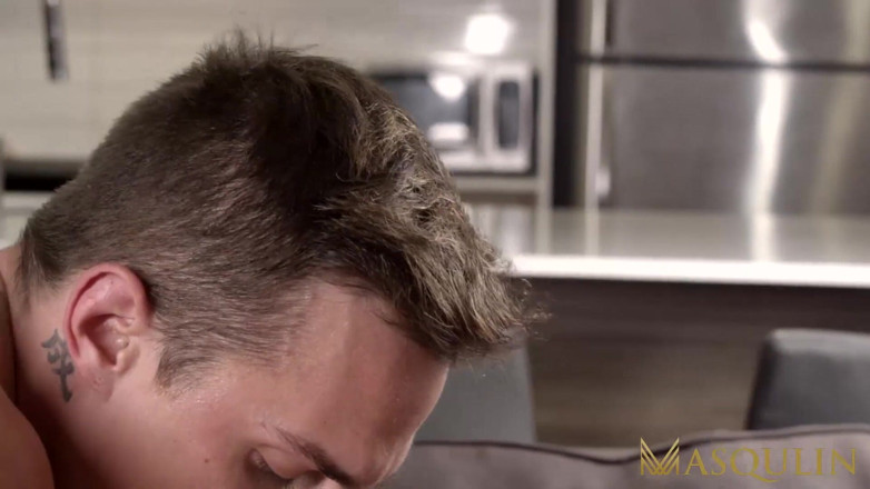 Masqulin: MASQULIN - Muskulöses Ace Quinn raw besamt schwulen hengst Linus Gray