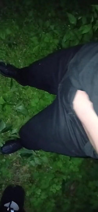 Facciamo sesso rischioso nella foresta