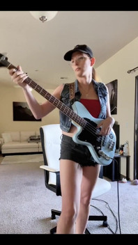 Testing Out a New Bass Preamp Pedal