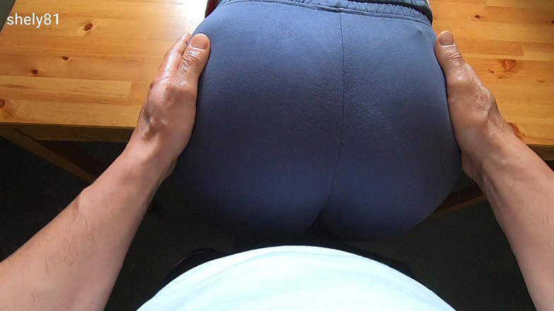 Shely81: 那很好！！！我欢迎我继妹的新朋友来拜访她