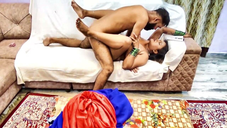 suchismitasarkar: Un cuplu indian desi s-a bucurat cu fiecare poziție pe...