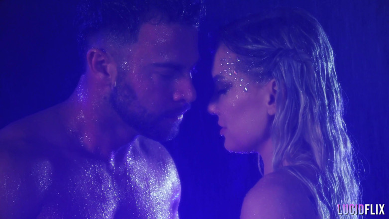 Lucid Flix: Acqua