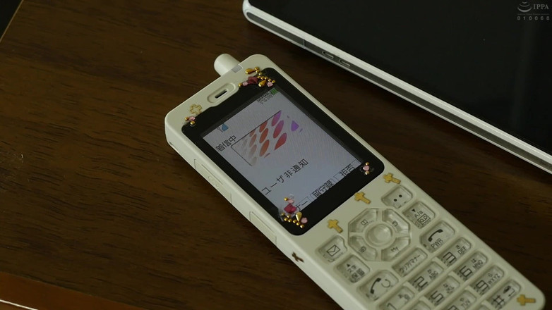 Vulture: Phụ nữ già bị đụ bởi chết đuối trong con cu của...