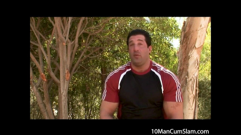 Kick Ass Pictures: Película de Sindee Jennings de 10 hombre acabando