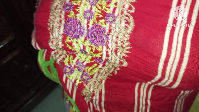 Lubnawife: Desi nevlastní dcera má poprvé anální sex se svým vlastním...