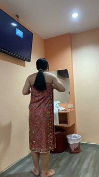Dopo aver terminato la cerimonia di merito, Andiamo in hotel