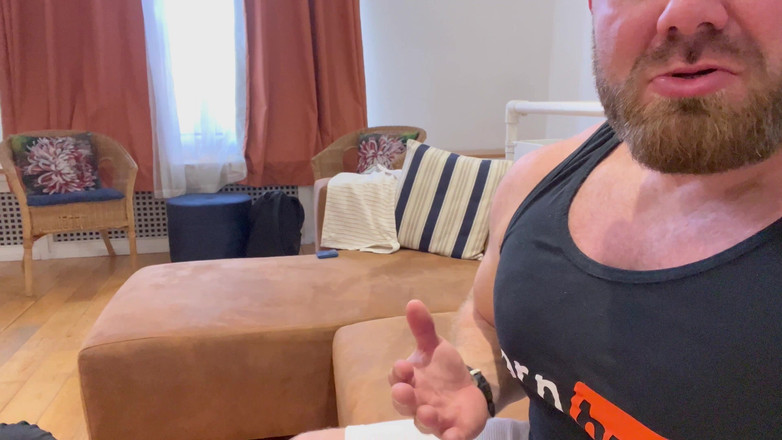 Jack stacked: Ayak kölesi ile çizme ve ayak balı ibadeti