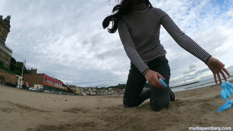 Faye Taylor: Fóssil de dinossauro fazendo na areia