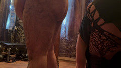 Aaexperiencesltd: Část!:- Domina Satana si smyslně hraje se Satanovým prasátkem.