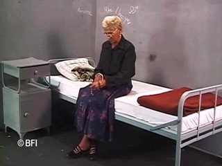 Mature Babes: Fucking a grandma in prison