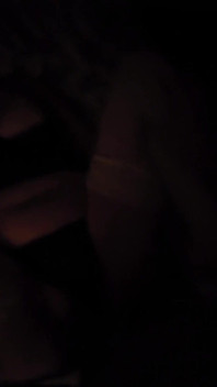 Rambut biru kongkek pakaian dalam hitam