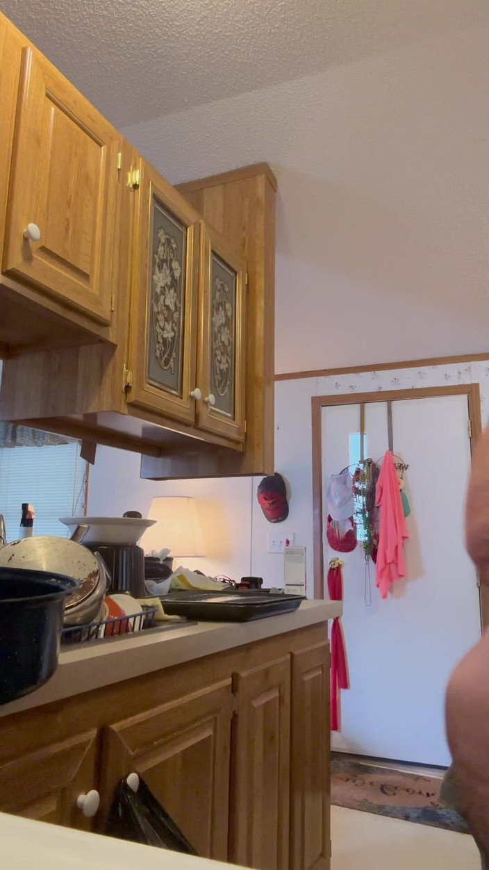 Big Ass 4 U: Ambil sperma hangat itu dan masukin nenekmu