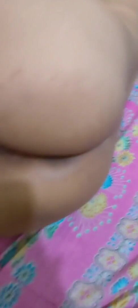 DreamMaster: Mi chica se pone muy cachonda y me pide que...