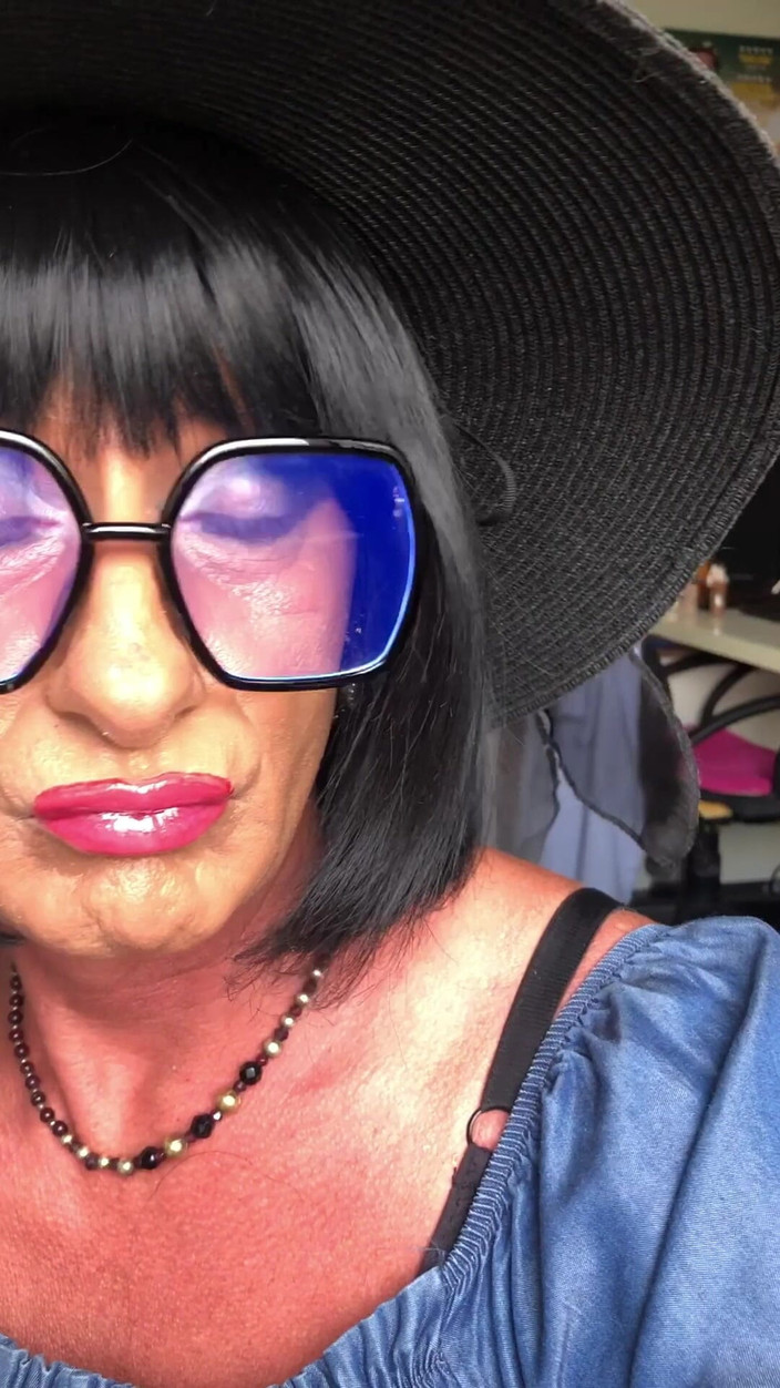 Andreina Naty: Andreina, femme fétichiste 02