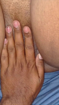 Bahagian 1 - Mami Panas Dapat Blowjob Kejutan