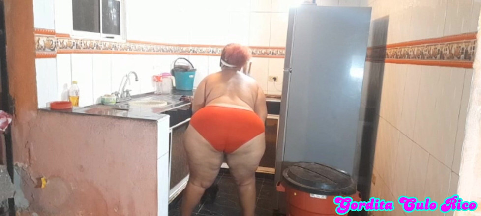 Gordita Culo Rico: रसोई घर में मेरी गोल-मटोल पड़ोसन पर