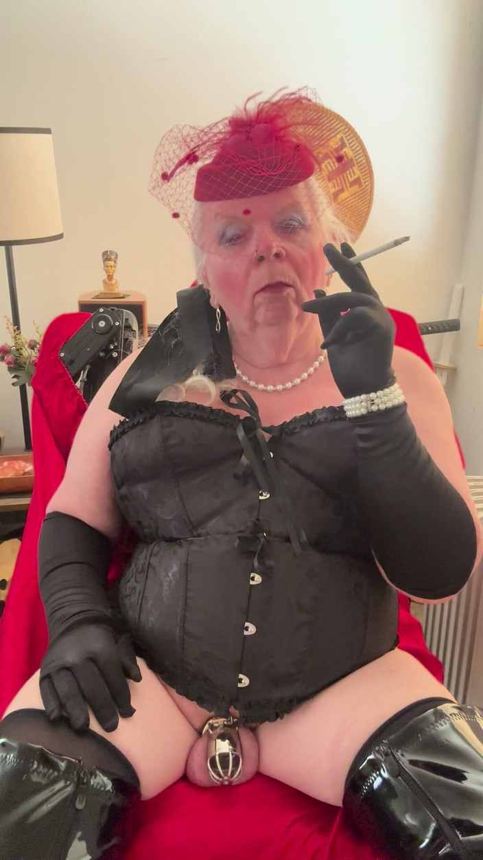 Constance: 永久奇点