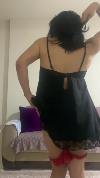 Femboy_Tr: Turkish femboy using his skills to make you hard